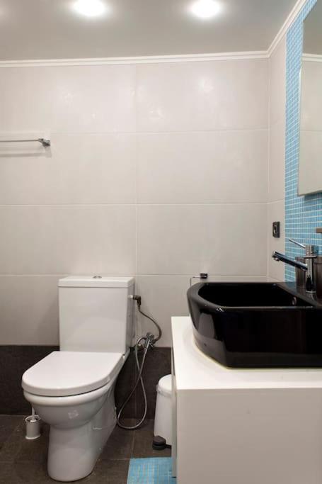 Lenico Beachfront Suites Agia Pelagia  Exterior foto